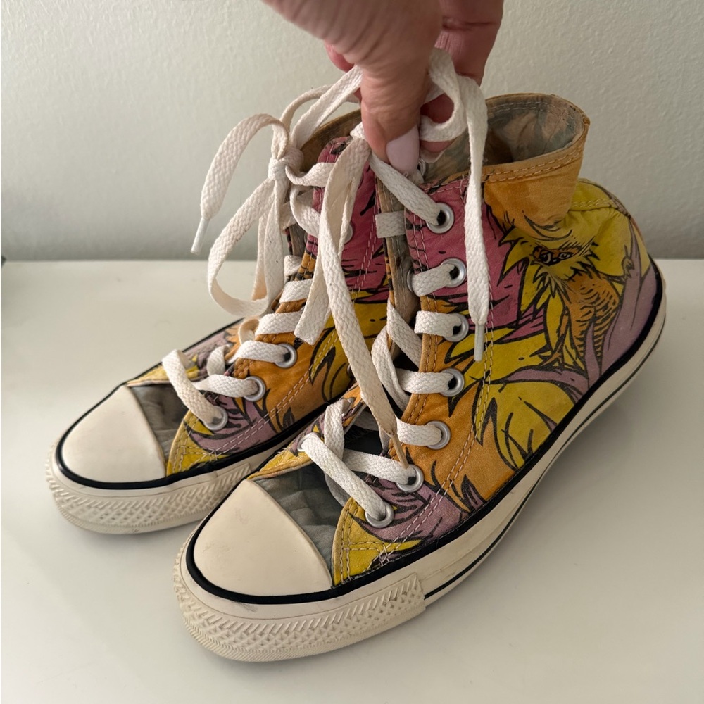 Converse High-Top Canvas Sneakers women 6 men 4
